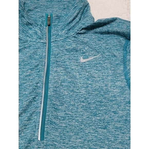 NIKE Running Top - Picture 3 of 8
